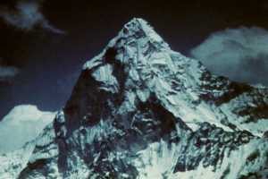 Népal une sentinelle de l'Himalaya 6540 mètres