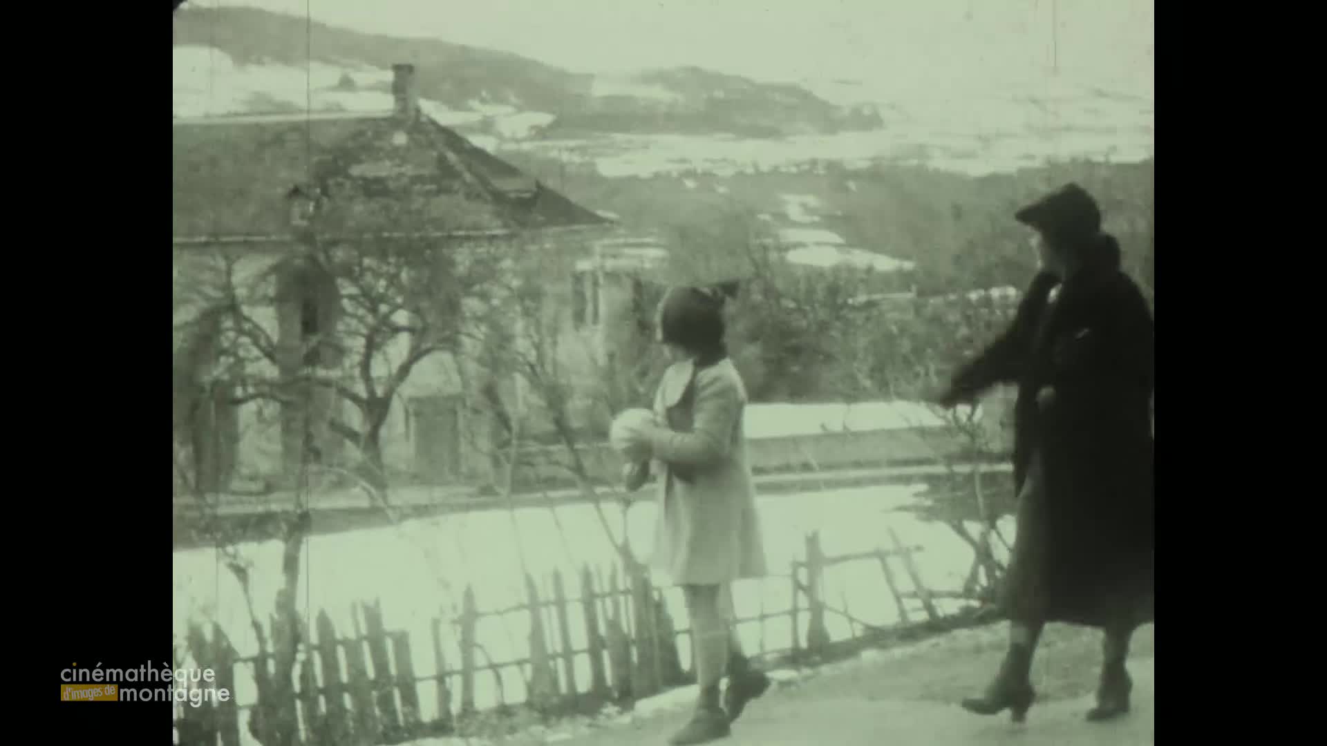Images familiales, promenade dans Saint-Bonnet, années 1930